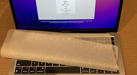 Mint
													MacBook Pro 2022 - 13" - Apple M2, Gray, 256 GB, 8 GB, photo 1 of 9