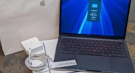 Mint
													MacBook Air 2024 (M3) - 13" - Apple M3, Midnight, 256 GB, 8 GB, 8-core GPU, photo 1 of 8