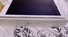 Mint
													Apple iPad Air 2 - Wi-Fi, Silver, 64 GB, photo 2 of 7