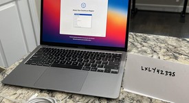 Mint
													MacBook Air 2020 - 13" - I5, Gray, 256 GB, 8 GB, photo 1 of 11