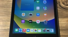 Good
													Apple iPad 5th Gen - Wi-Fi, Gray, 128 GB, A1822, photo 1 of 7