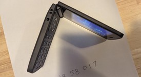 Mint
													TCL Flip Phone, photo 4 of 13