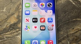 Good
													Apple iPhone 17 - Unlocked, White, 256 GB, A3258, photo 4 of 16