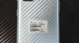 Good
													OnePlus 8T - Unlocked, Green, 256 GB, 12 GB, photo 3 of 4