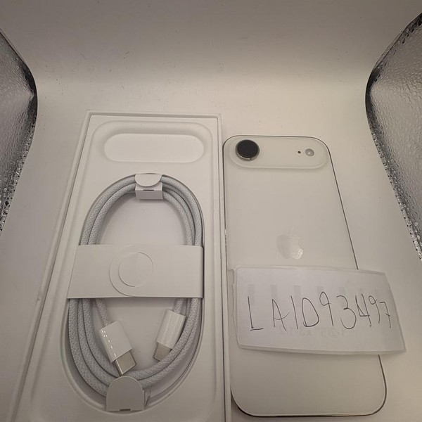 Apple iPhone Air - Unlocked, 256 GB, Light Gold, A3260