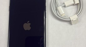 Mint
													Apple iPhone SE 3rd Gen 2022 - Unlocked, Midnight, 64 GB, A2595, photo 2 of 9