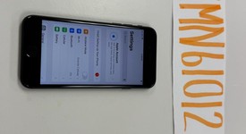 Mint
													Apple iPhone SE 3rd Gen 2022 - Unlocked, Midnight, 64 GB, A2595, photo 1 of 8