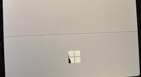Good
													Microsoft Surface Pro 5 (2017) - Wi-Fi, Silver, 128 GB, 4 GB, photo 2 of 7