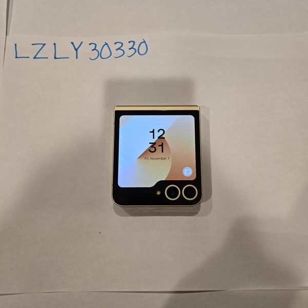 Samsung Galaxy Z Flip6 - Unlocked, 512 GB, Yellow, 12 GB, SM-F741U1