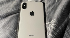 Good
													Apple iPhone X - Sprint, Silver, 64 GB, A1865, photo 3 of 8