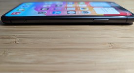 Fair
													Apple iPhone 11 - Unlocked, Black, 64 GB, A2111, photo 4 of 17