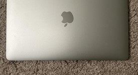 Good
													MacBook Pro 2017 (No Touch Bar) - 13" - I5, Silver, 256 GB, 8 GB, photo 1 of 8