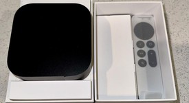 Good
													Apple TV 4k 3rd Gen (2022) - 64 GB, Wi-Fi, photo 1 of 4