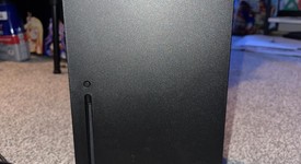 Mint
													Xbox Series X (2020) - Black, 1 TB, standard, photo 2 of 11