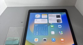 Fair
													Apple iPad 7th Gen - Wi-Fi, Gray, 32 GB, A2197, photo 1 of 5