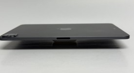 Good
													Apple iPad Pro 11" 2nd Gen 2020 - Wi-Fi, Gray, 256 GB, A2228, photo 2 of 7