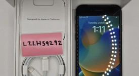 Mint
													Apple iPhone SE 3rd Gen 2022 - Unlocked, Midnight, 64 GB, A2595, photo 1 of 13
