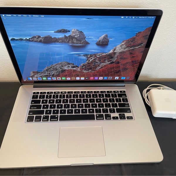 MacBook Pro 2015 (Retina) - 15 inch - 512 GB, Silver, 16 GB