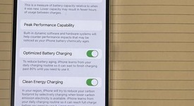 Mint
													Apple iPhone 13 - Unlocked, Starlight, 128 GB, A2482, photo 4 of 7