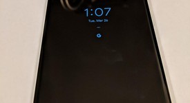 Good
													Google Pixel 2 XL - Unlocked, Black & White, 64 GB, Google Edition, photo 3 of 7