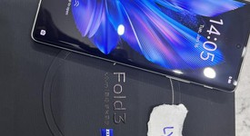 Mint
													vivo X Fold3 - Unlocked Non-US, White, 256 GB, 12 GB, photo 4 of 10