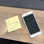 Mint Apple iPhone 8 - Unlocked, 64 GB, Silver, A1905, GSM