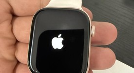 Good
													Apple Watch Series 10 46mm - Unlocked, Rose Gold, A3003 - Cellular, Aluminum, photo 4 of 7