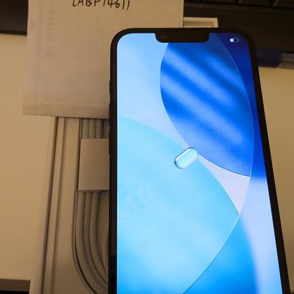 Apple iPhone 16e - Metro by T-Mobile, 128 GB, Black, A3212