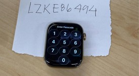 Good
													Apple Watch Series 7 45mm - Verizon, Gold, A2477 - Cellular, Stainless, photo 2 of 9