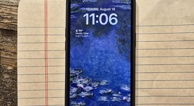 Mint
													Apple iPhone 13 - Unlocked, Midnight, 128 GB, A2482, photo 1 of 11