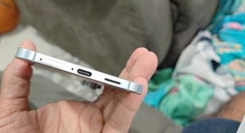 Mint
													Samsung Galaxy S25 Edge - Unlocked, Silver, 512 GB, 12 GB, SM-S937U1, photo 3 of 18