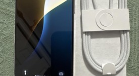 Mint
													Apple iPhone 16 Pro - Unlocked, Desert, 256 GB, A3083, photo 1 of 8