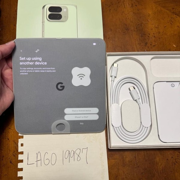 Google Pixel 10 Pro Fold - Unlocked, 256 GB, Jade, GU0NP