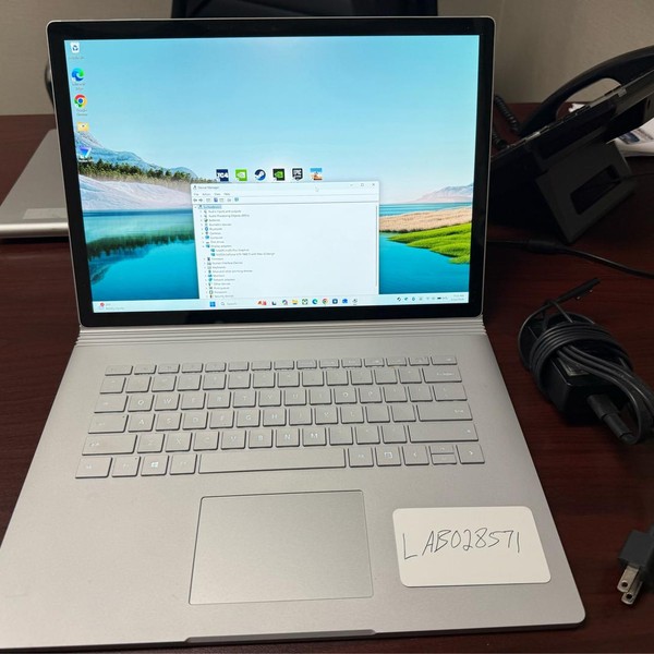 Microsoft Surface Book 3 - 256 GB, 16 GB, Intel Core i7, 15 inch