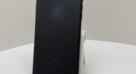 Fair
													Apple iPhone 7 Plus - Unlocked, Black, 128 GB, A1784, GSM, photo 4 of 8