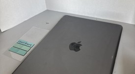 Fair
													Apple iPad 9th Gen - Wi-Fi, Gray, 64 GB, A2602, photo 4 of 6