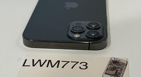 Good
													Apple iPhone 12 Pro - Unlocked, Graphite, 512 GB, A2341, photo 4 of 8