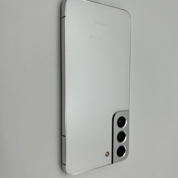 Samsung Galaxy S22 Plus - Unlocked, 256 GB, White, 8 GB, SM-S906U1