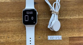 Mint
													Apple Watch SE 2nd Gen 44mm - Silver, A2723 - GPS, Aluminum, photo 1 of 7