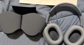 Used
													Apple AirPods Max USB-C - Blue, photo 2 of 6