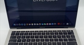 Good
													MacBook Air 2018 - 13" - I5, Silver, 128 GB, 8 GB, photo 1 of 13