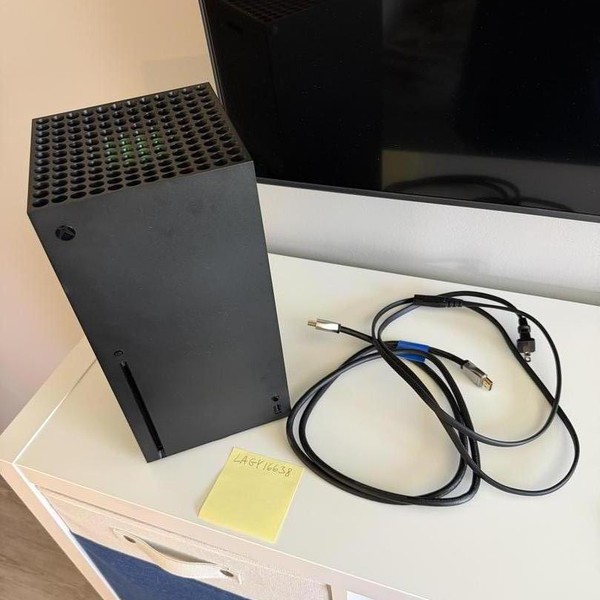 Xbox Series X (2020) - 1 TB, Black, standard