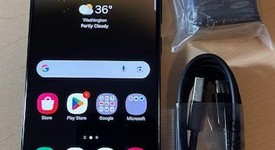 Good
													Samsung Galaxy S22 - AT&T, Black, 128 GB, 8 GB, SM-S901U, photo 1 of 8