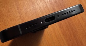 Mint
													Apple iPhone 15 Pro Max - AT&T, Black, 1 TB, A2849, photo 4 of 10