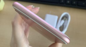 Good
													Apple iPhone 7 Plus - Unlocked, Rose Gold, 128 GB, A1661, photo 3 of 5