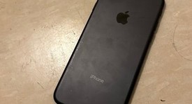 Good
													Apple iPhone 7 - Unlocked, Black, 32 GB, A1660, photo 2 of 4
