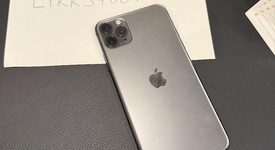 Good
													Apple iPhone 11 Pro Max - Unlocked, Gray, 256 GB, A2161, photo 3 of 5