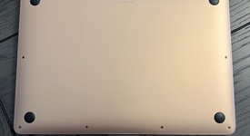 Good
													MacBook Air 2019 - 13" - I5, Gold, 128 GB, 8 GB, photo 3 of 16