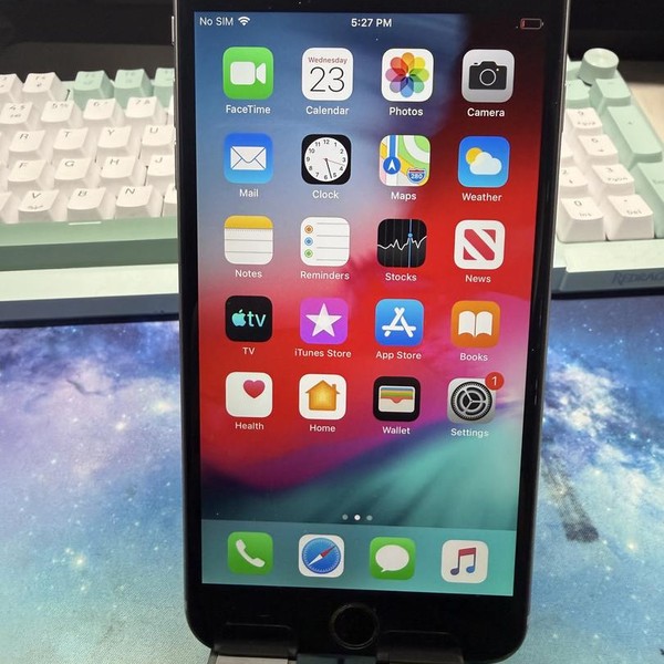 Apple iPhone 6 Plus - Unlocked, 64 GB, Gray, A1522