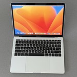 Good MacBook Pro 2017 (No Touch Bar) - 13 inch - 512 GB, Silver, 16 GB, Intel Core i7